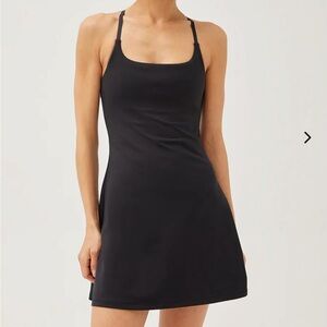 TechSweat Move Free Dress in Black